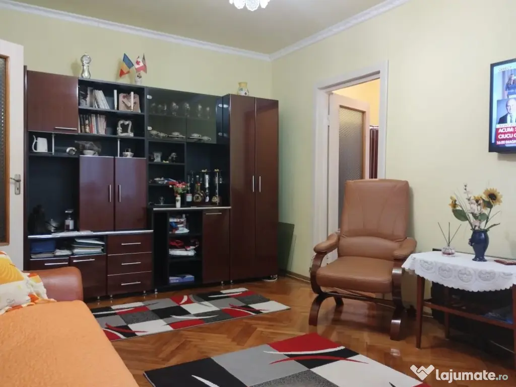 Apartament 2 camere in Deva, zona Gojdu, et 2