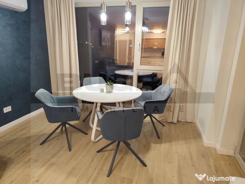 Apartament de 2 camere, lux, 56mp, parcare, zona Iulius Mall