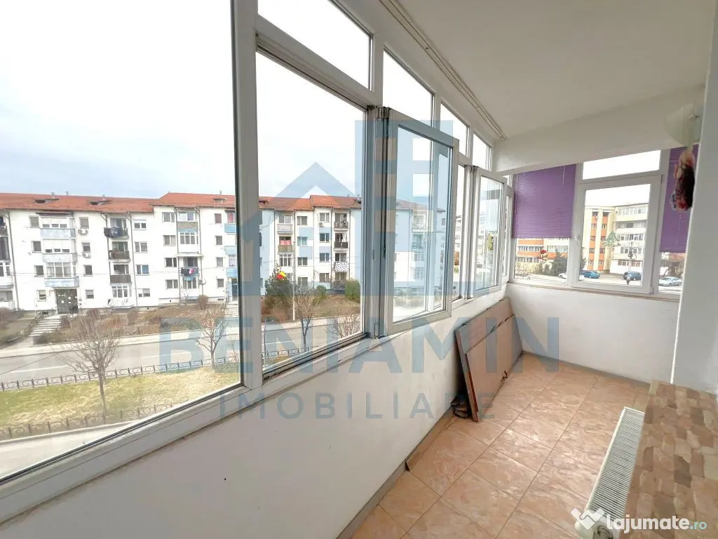 3 camere-2 bai-bloc nou-2 balcoane-Centrala-Apa separat-M...