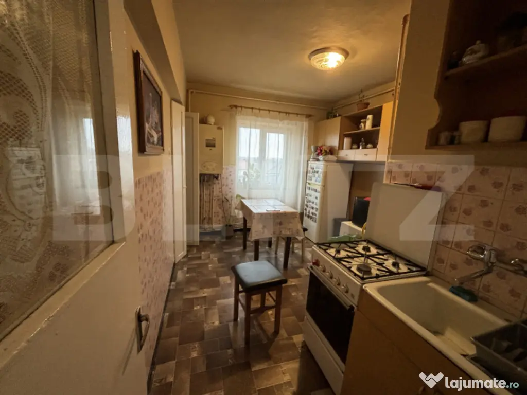 Apartament 2 camere, 67.62 mp, zona Botizului