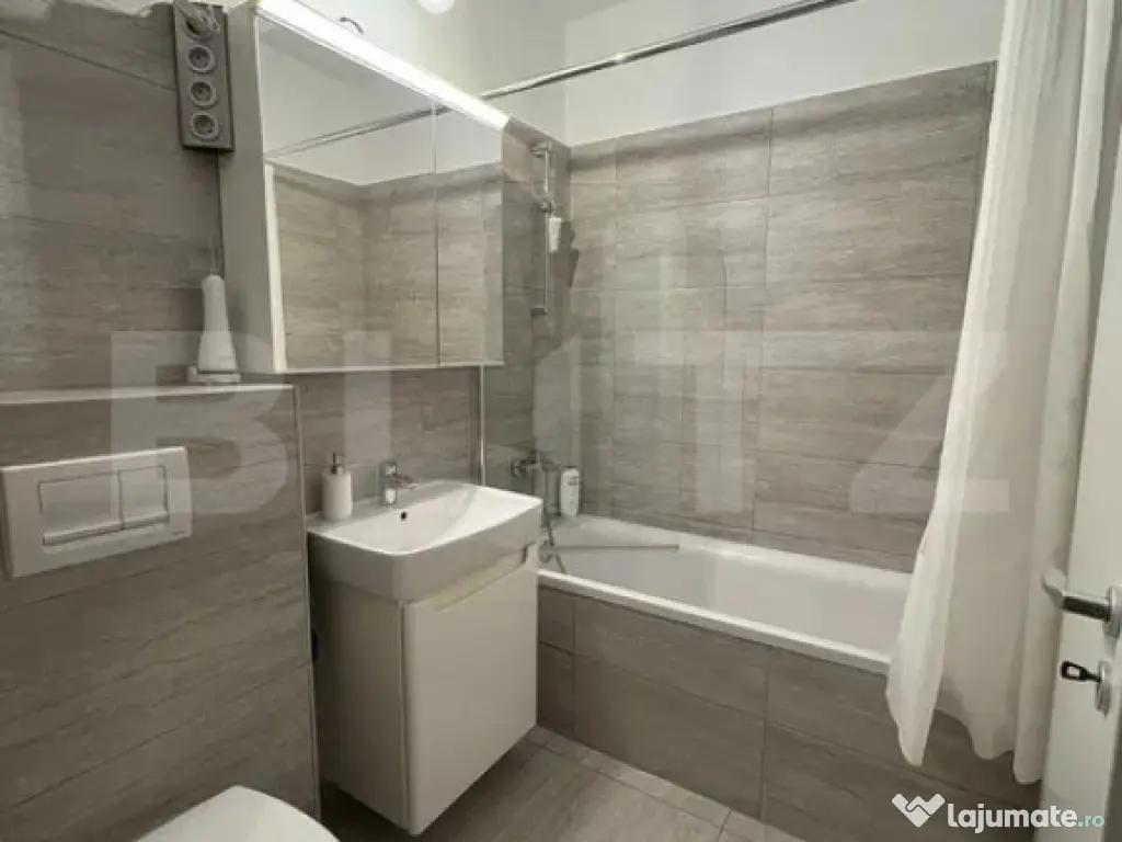 Apartament cu 2 camere, 47 mp, Central