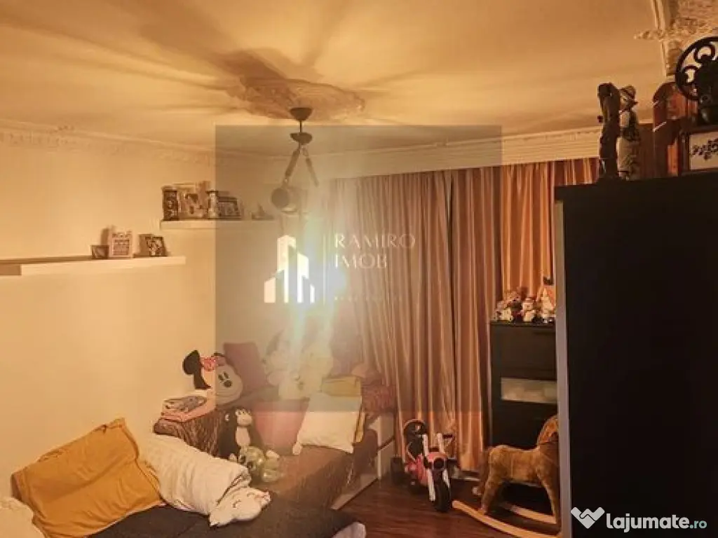 Apartament 2 camere deccomandat/ 5 minute de metrou 1 Dec... 