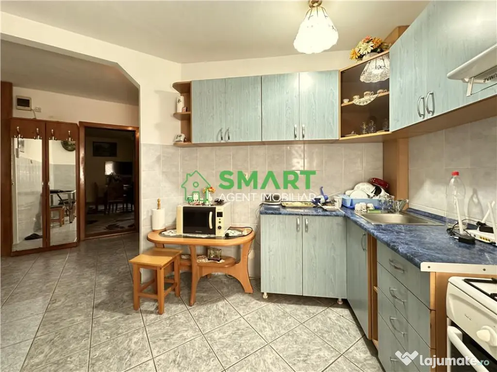 Apartament 2 camere. Zona Micalaca, Arad. 