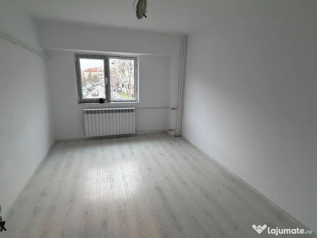 APARTAMENT 2CAMERE , TROCADERO, NEMOBILAT/ NEUTILAT