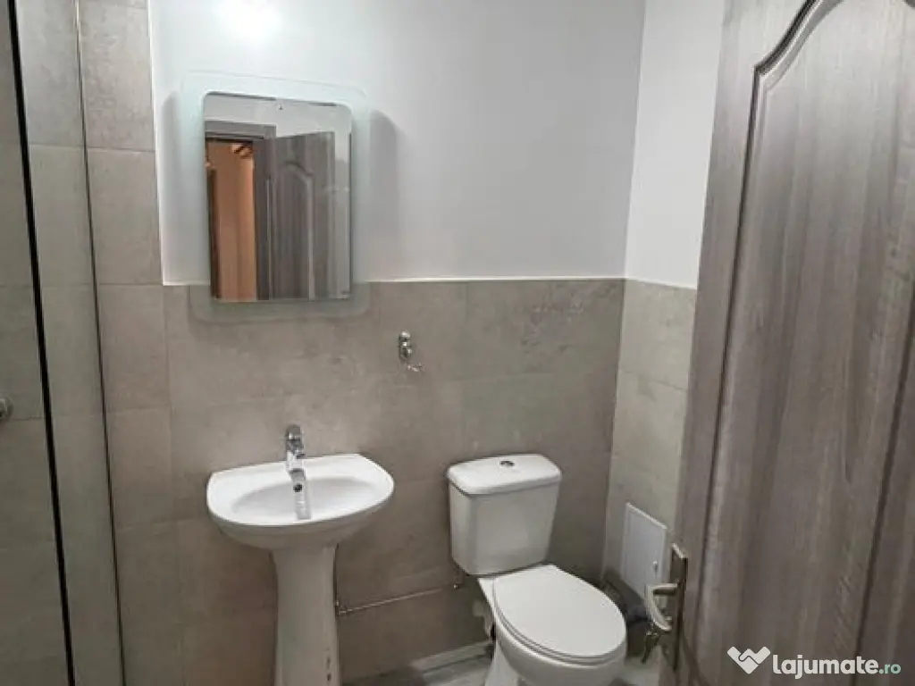 APARTAMENT 2CAMERE , TROCADERO, NEMOBILAT/ NEUTILAT