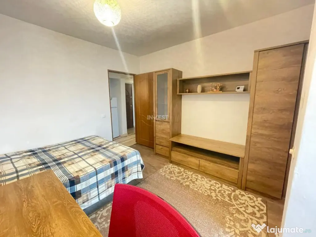 Apartament 2 camere decomandat-Podu Ros-Piata Nicolina 