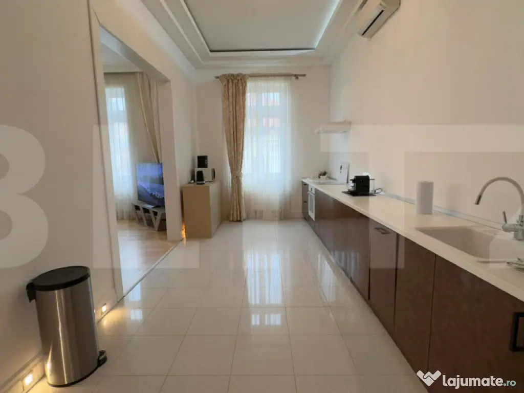 Apartament 3 camere, 129 mp, Central 