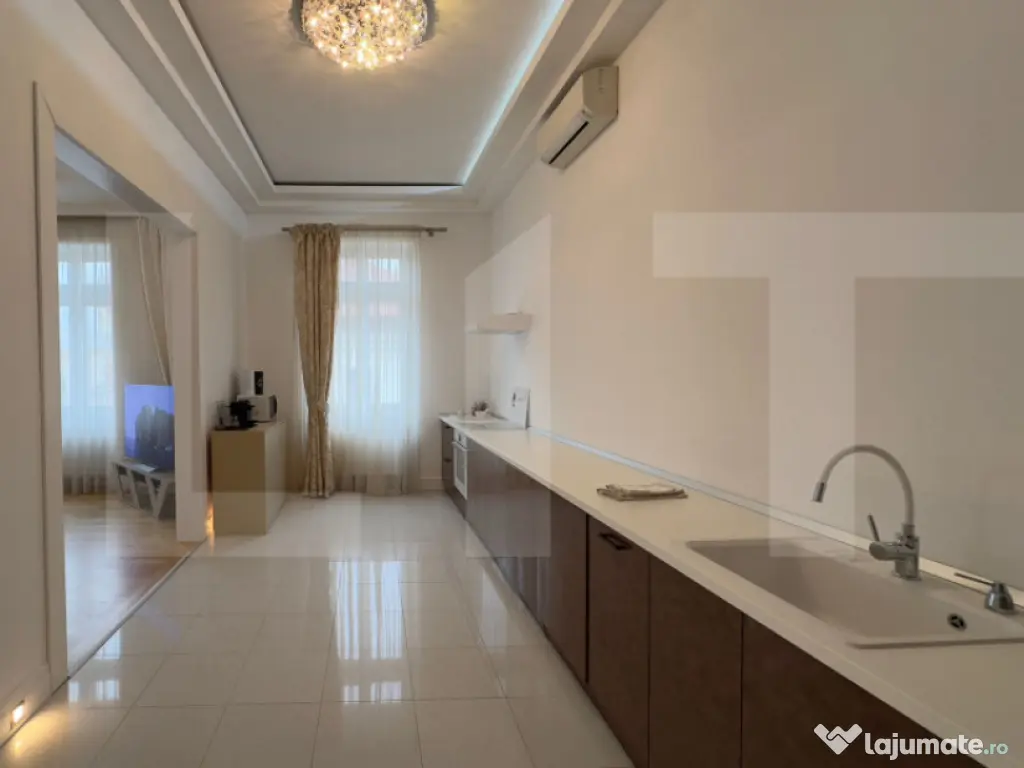 Apartament 3 camere, 129 mp, Central 