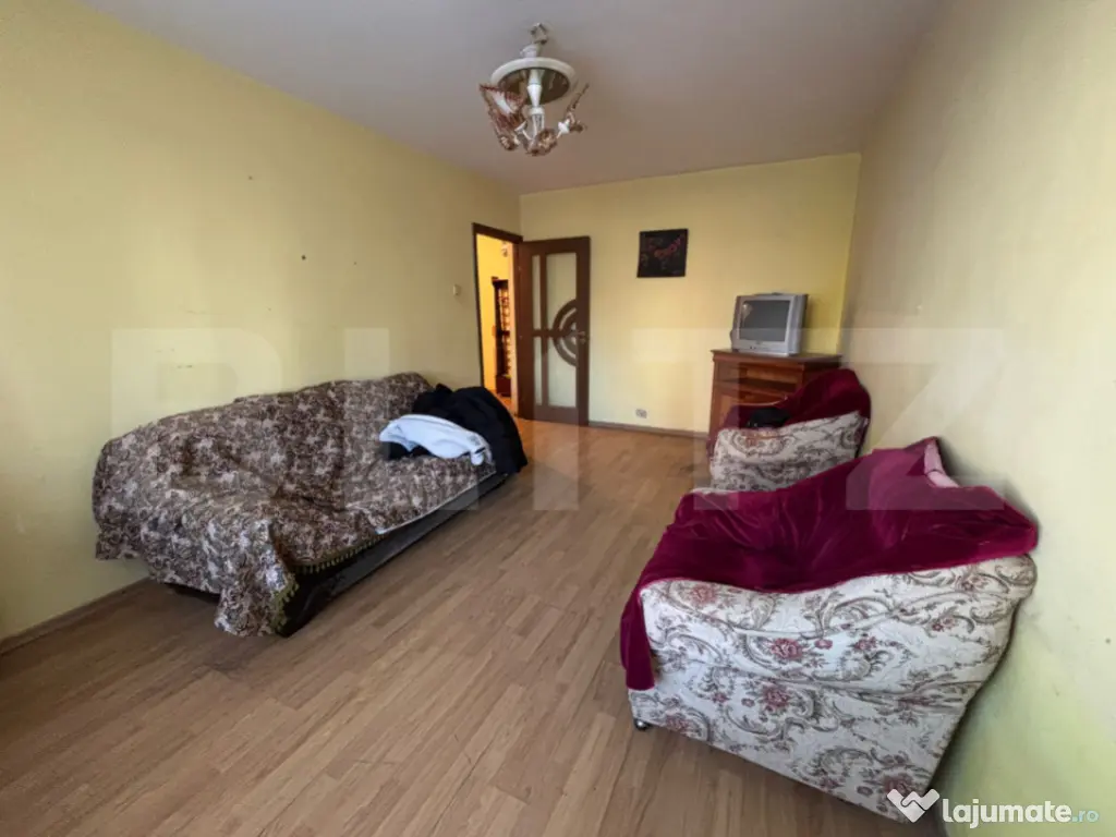 Apartament 3 camere, 56 mp, zona Dacia