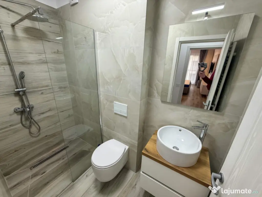 Apartament 3 camere Ambiance 2, parcare subterana, 81 mp 