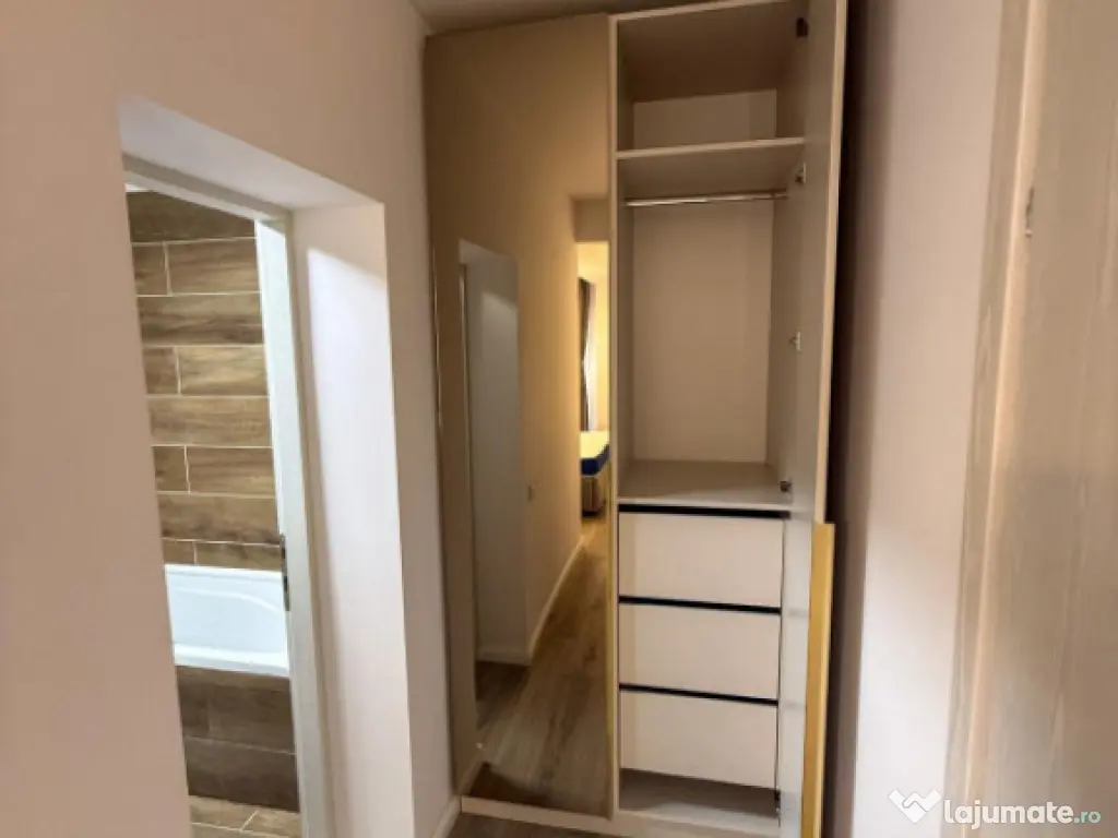 Apartament 3 camere Ambiance 2, parcare subterana, 81 mp 