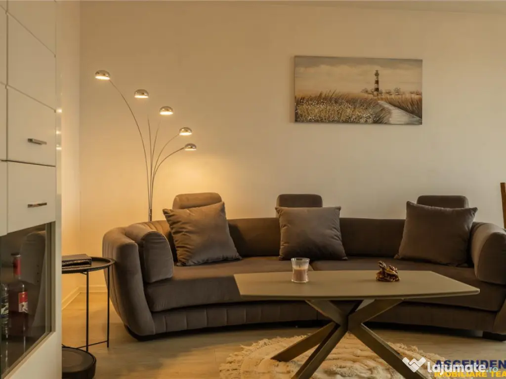 Rafinament urban:terase incantatoare,loc parcare,A Class,Kas 