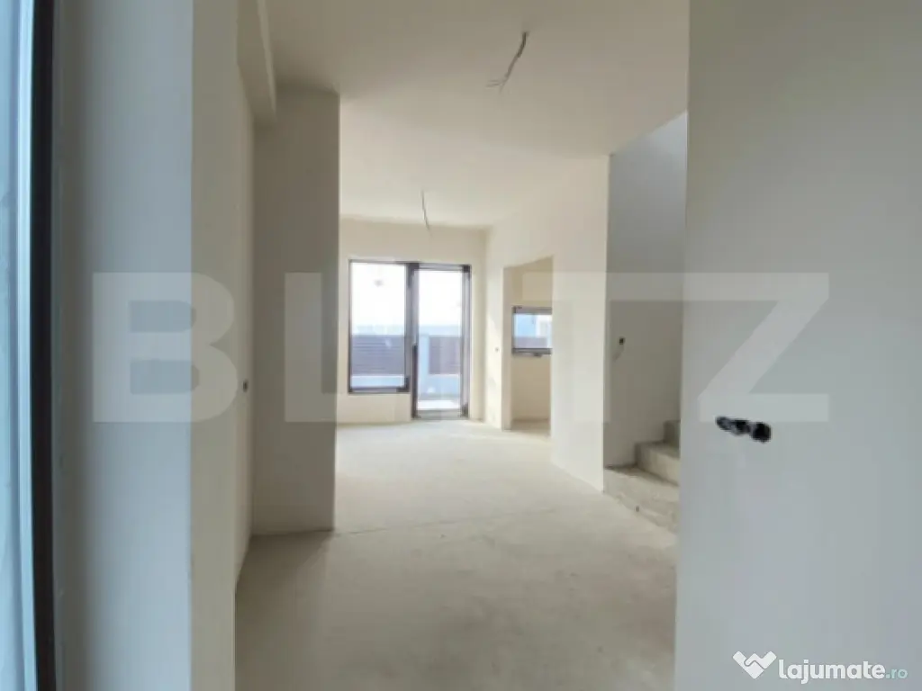 Casa moderna si luminoasa, cu spatii vitrate generoase, 610m 