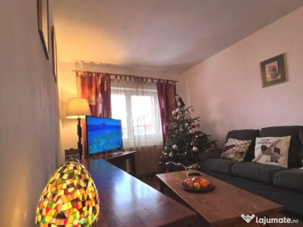 Apartament de 4 camere ( Boxa-Parcare )-Racadau