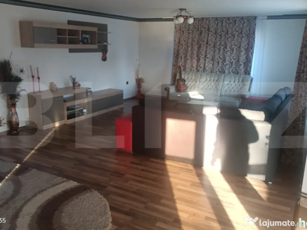 Casă de vânzare, 270 mp, zona Exterior- Tisieu