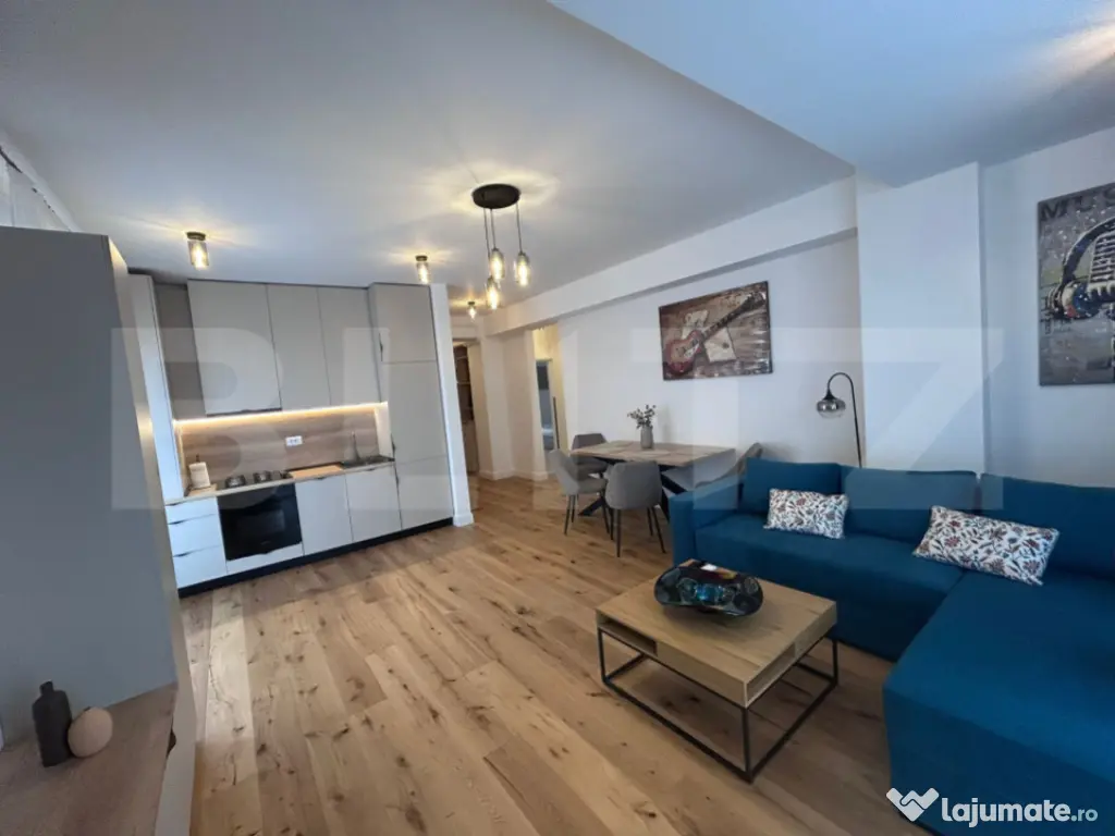 Apartament 3 camere, 101.20 mp totali, zona Centrala