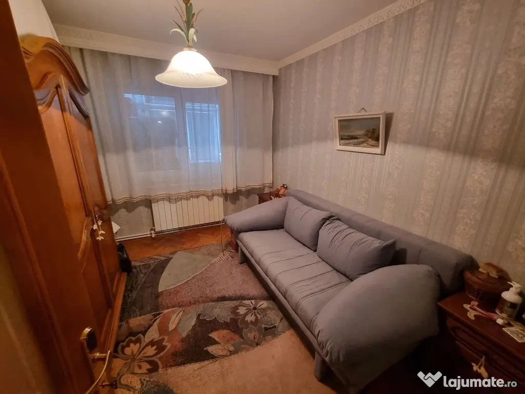 Faleza nord unirii-apartament 4 camere decomandat