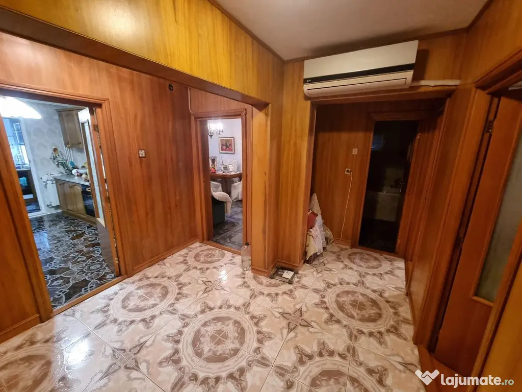 Faleza nord unirii-apartament 4 camere decomandat