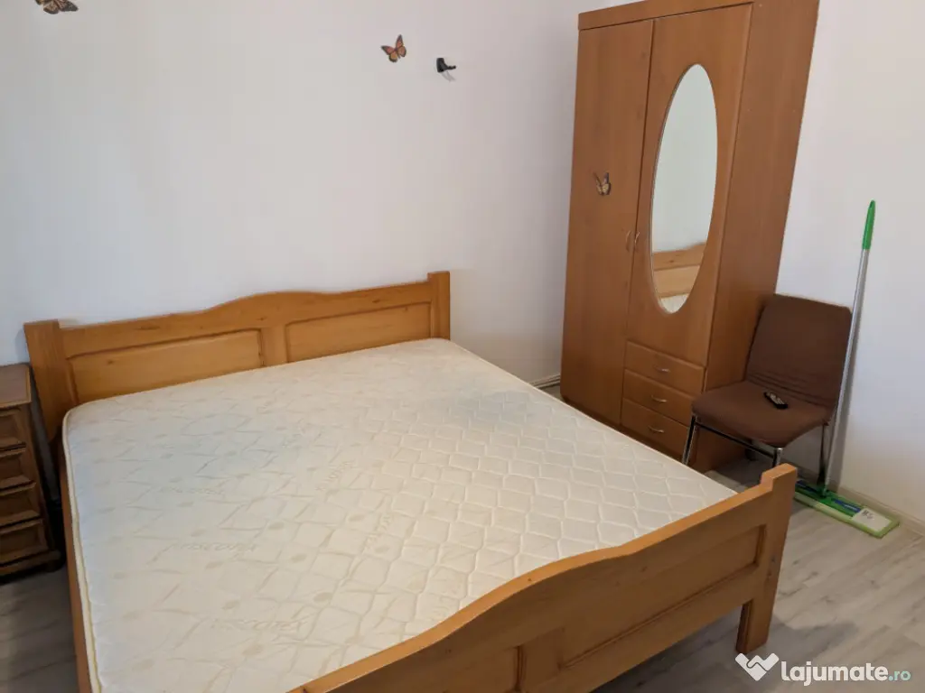 Apartament decomandat Banca Națională etaj 1, bloc 1992 