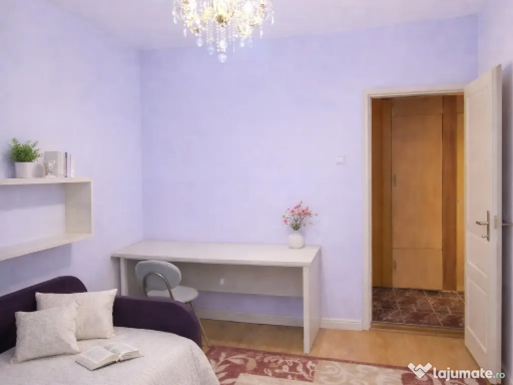 Apartament 3 D de închiriat