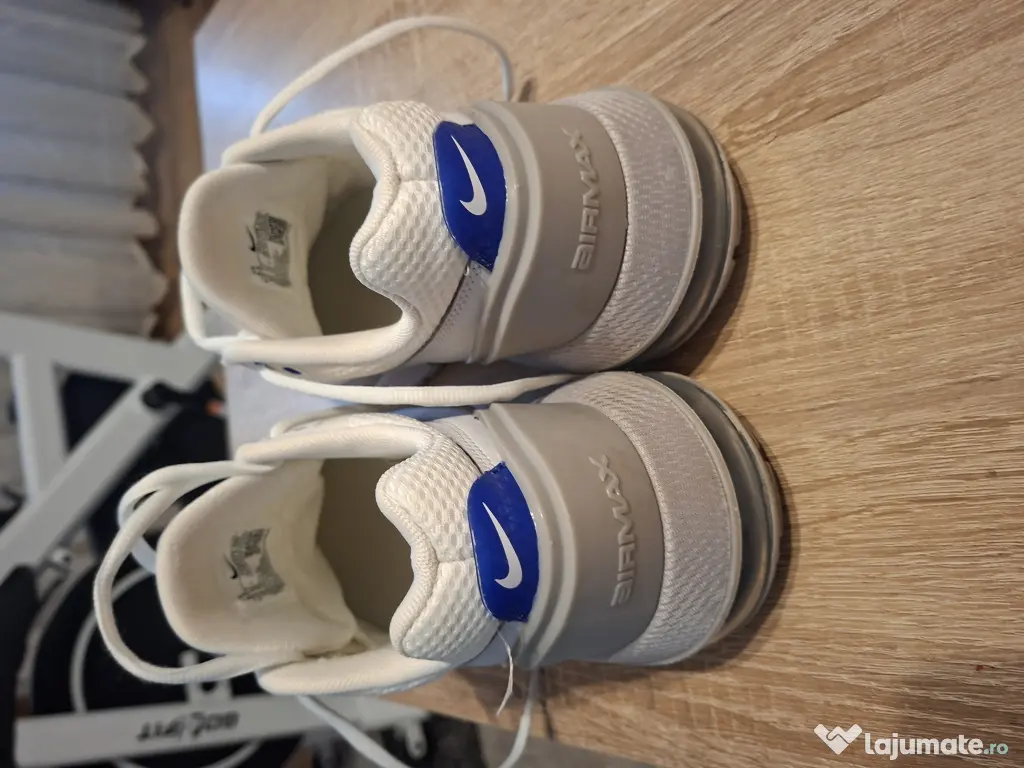 Adidasi Nike Air Max