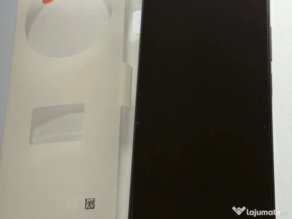 Vand Redmi A3, impecabil, nou 