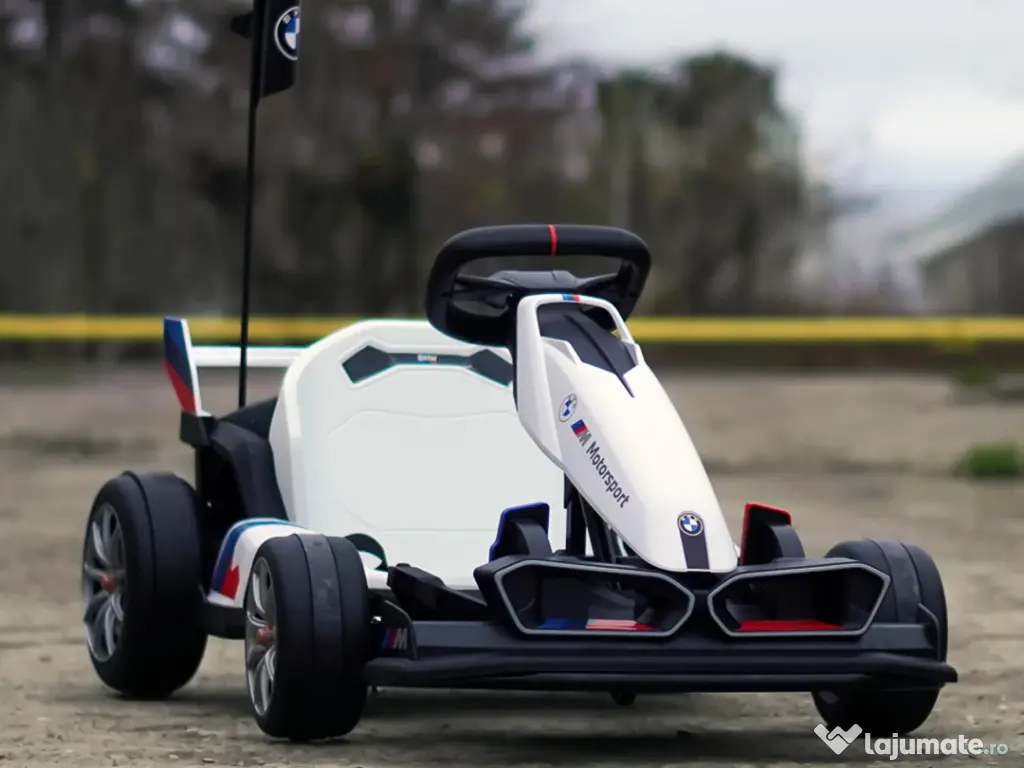 Kart electric cu functie Drift, BMW Motosport 2x 250W, 24V sasiu ajustabil White 