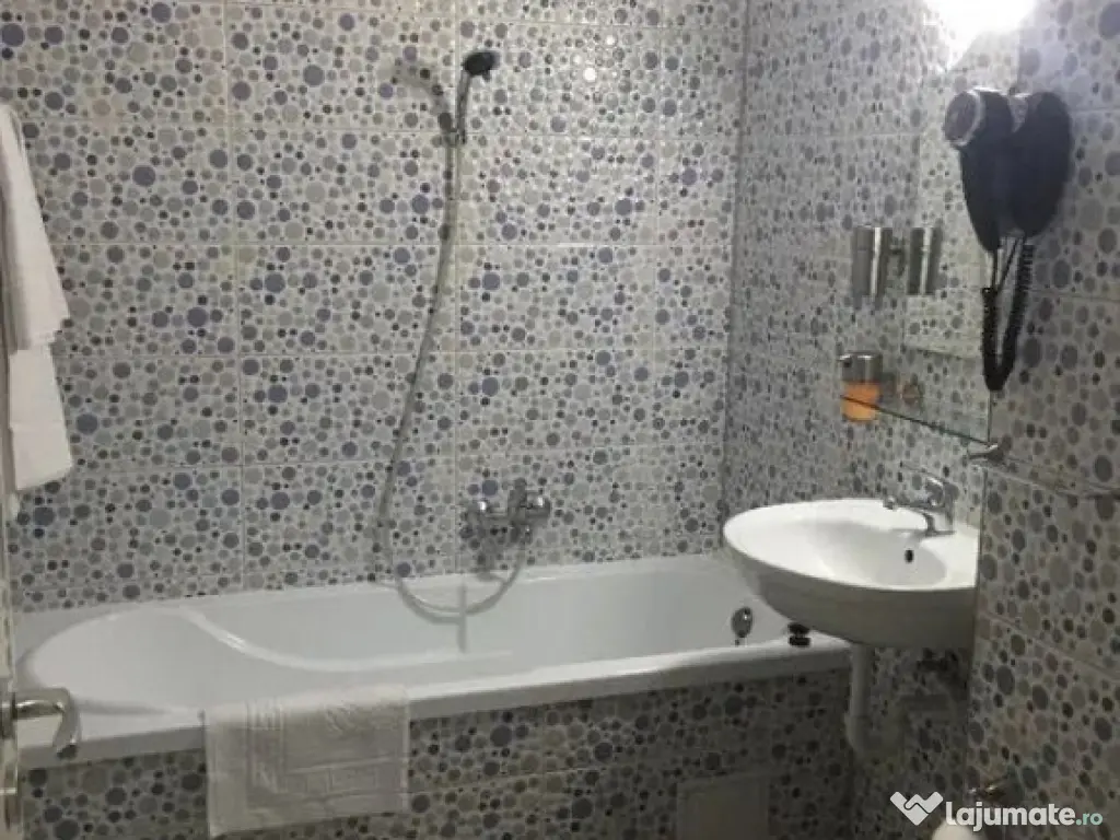 Garsoniera Avantgarden 3,mobilata-utilata,parcare,95000 Euro