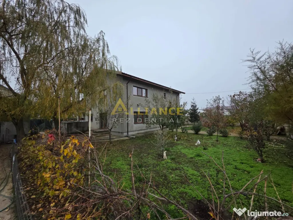 Vila cu 4 .camere 3. bai --249 mp utili - teren 881mp