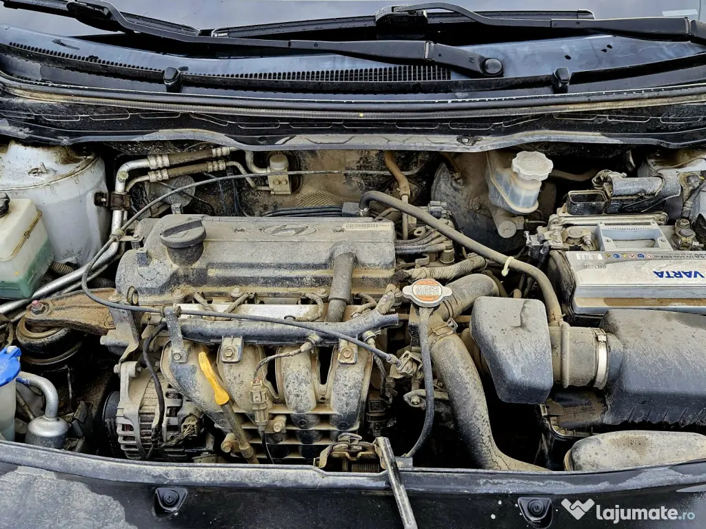 vand HYUNDAI I20, stare buna, km reali, fara accidente