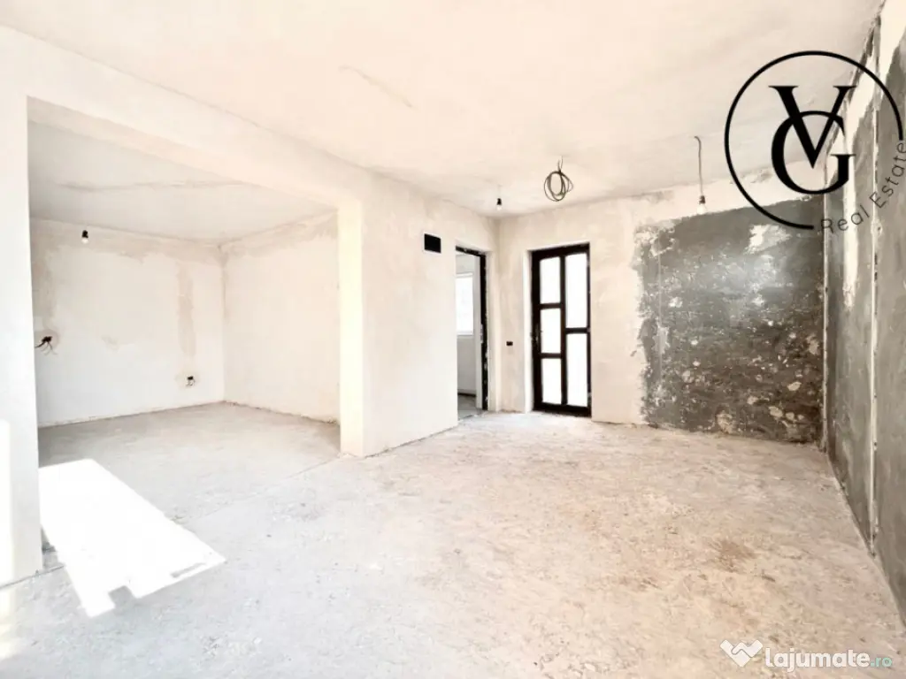 Casa la sol | 3 camere | Lumina | 225mp 