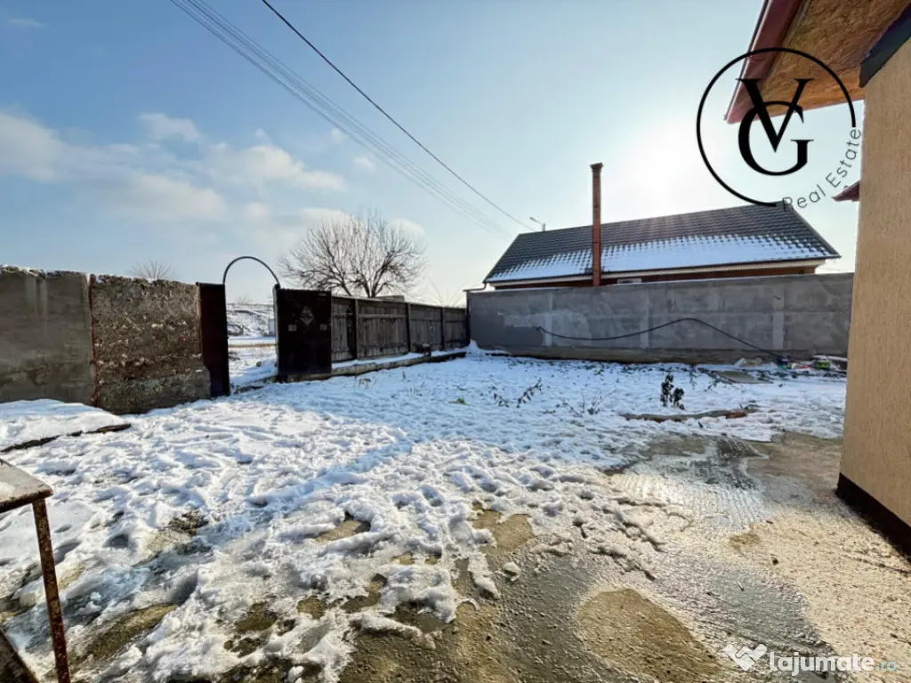 Casa la sol | 3 camere | Lumina | 225mp 