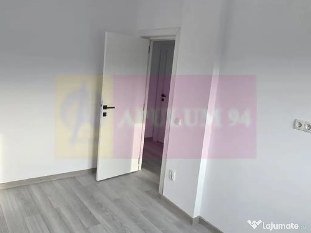 Vila de vanzare cu 4 camere in Brebu 