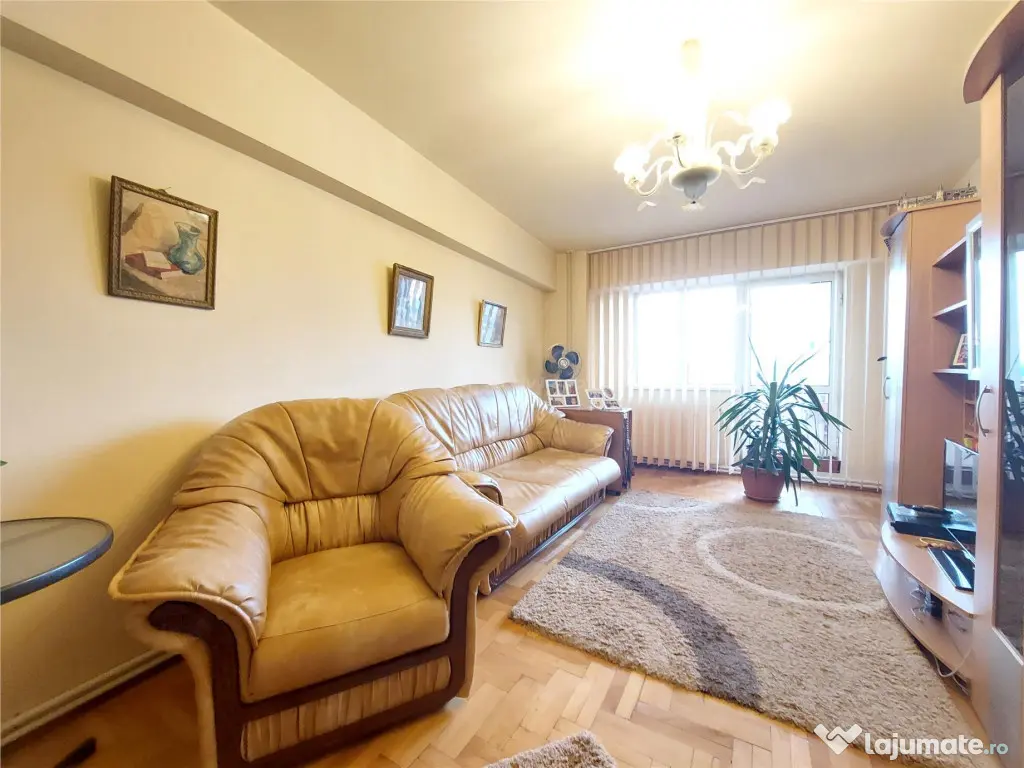 4 camere,decomandat, 92 mp, etaj 7, loc parcare, Centru -Uni