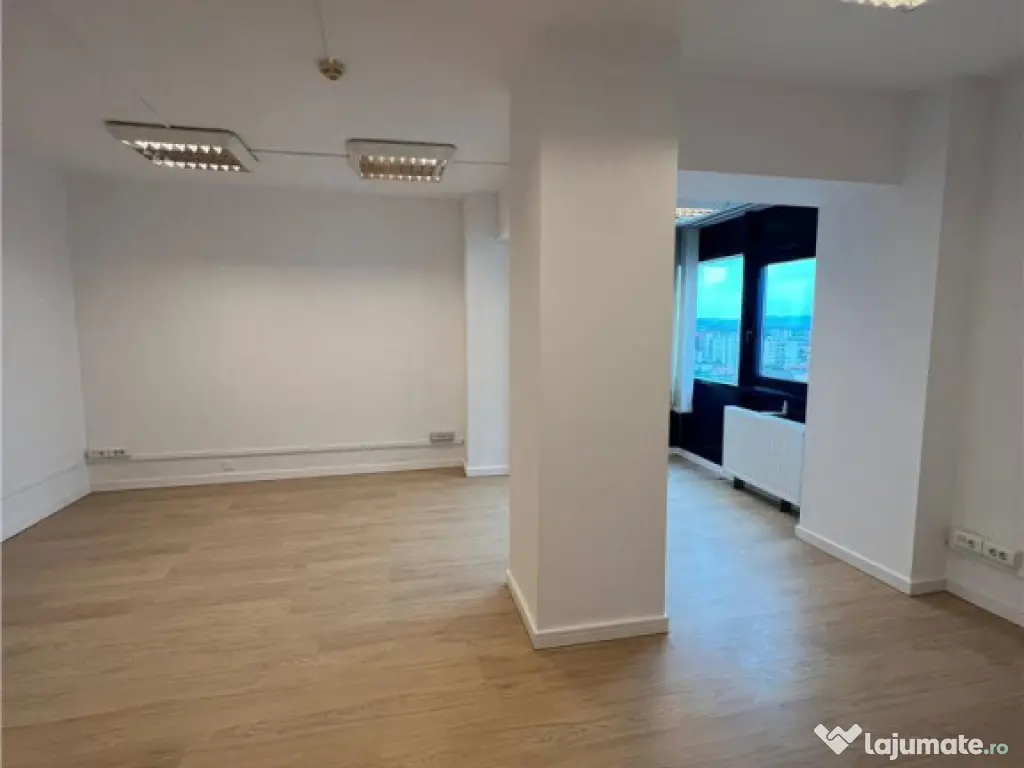 Spatiu de birouri renovat, Centrul Civic, Brasov