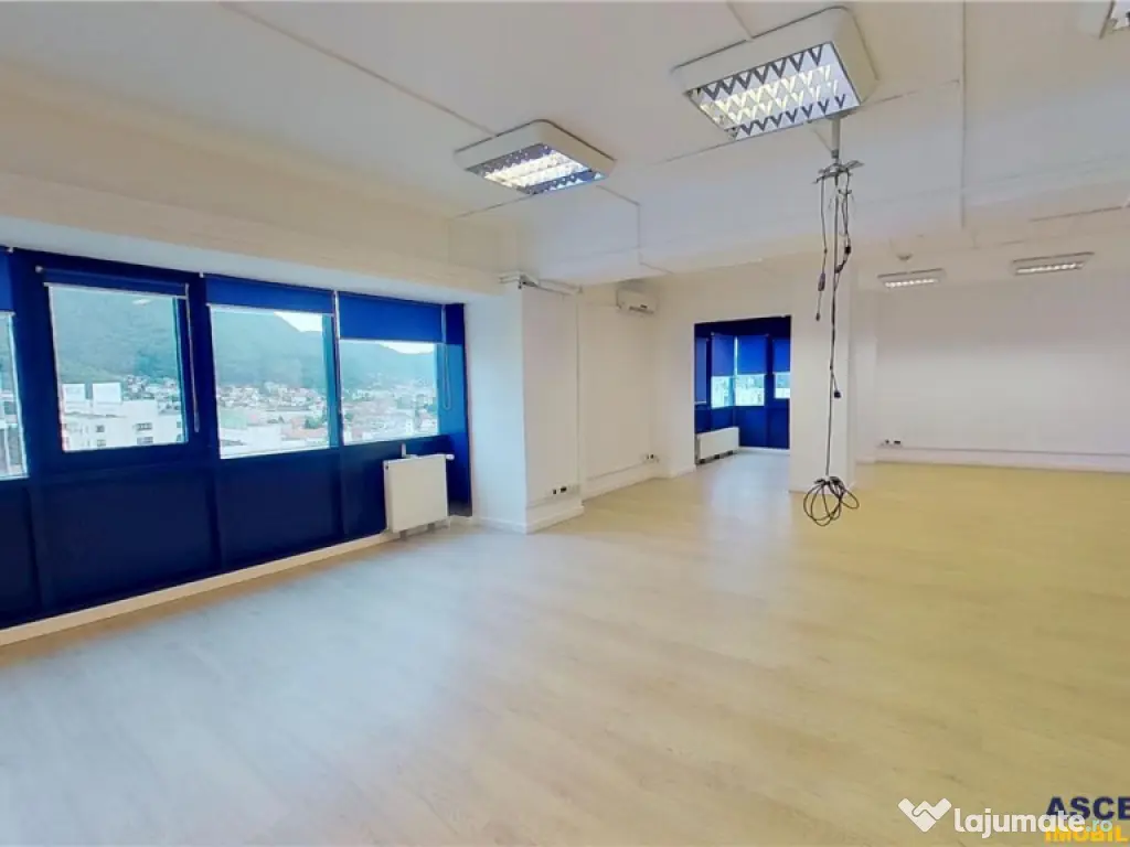 Spatiu de birouri renovat, Centrul Civic, Brasov