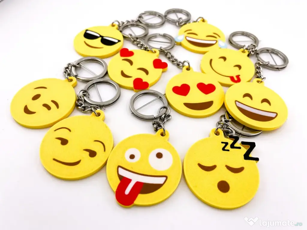 Breloc emoji print 3D – cadou drăguț 