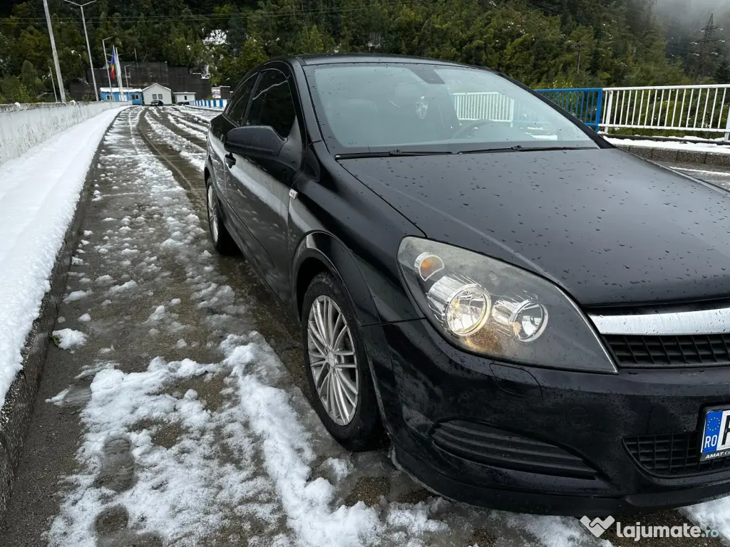 Opel astra gtc 2008