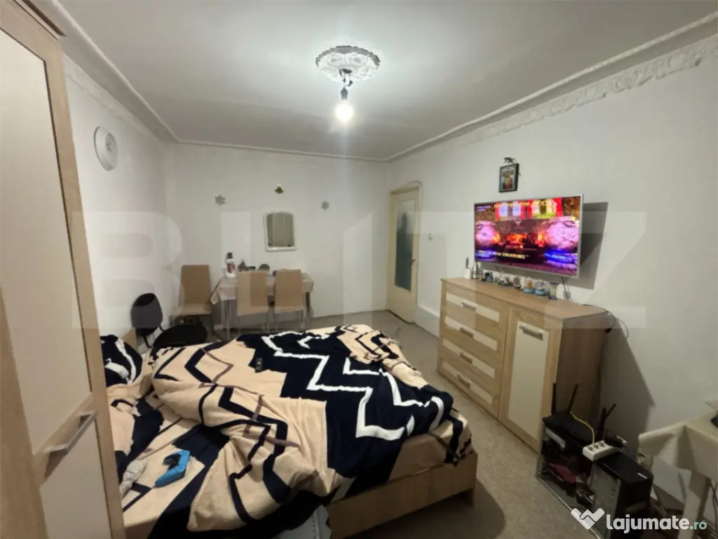 Apartament 3 camere,55mp, Vest - 9 mai 