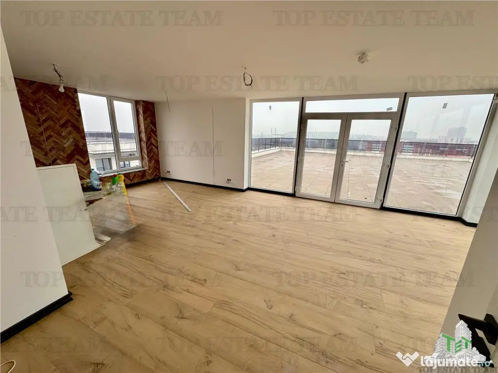 Spatiu office de inchiriat 600mp terasa in Popesti Leorden 