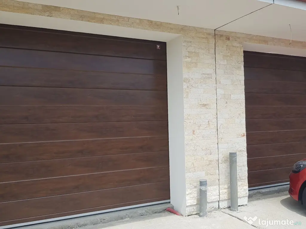 Ușă de garaj secțională automată(motor nemtesc) – 2500 × 2000 mm-montaj inclus!