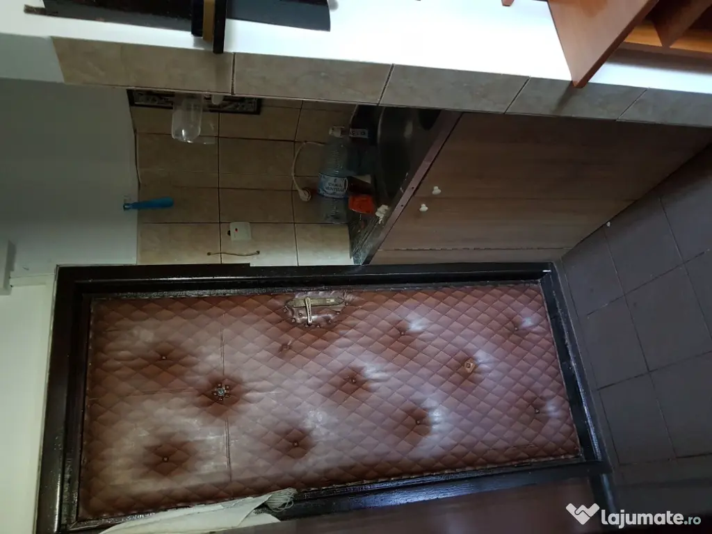 Predau contract cameră de cămin 