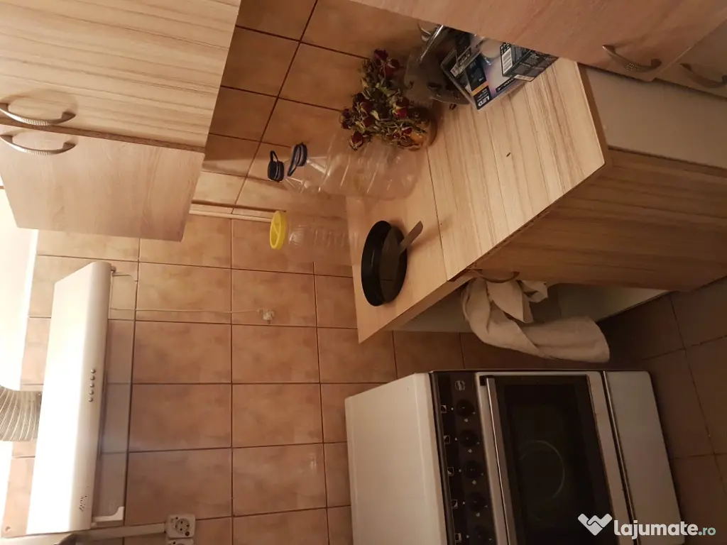 Predau contract cameră de cămin 