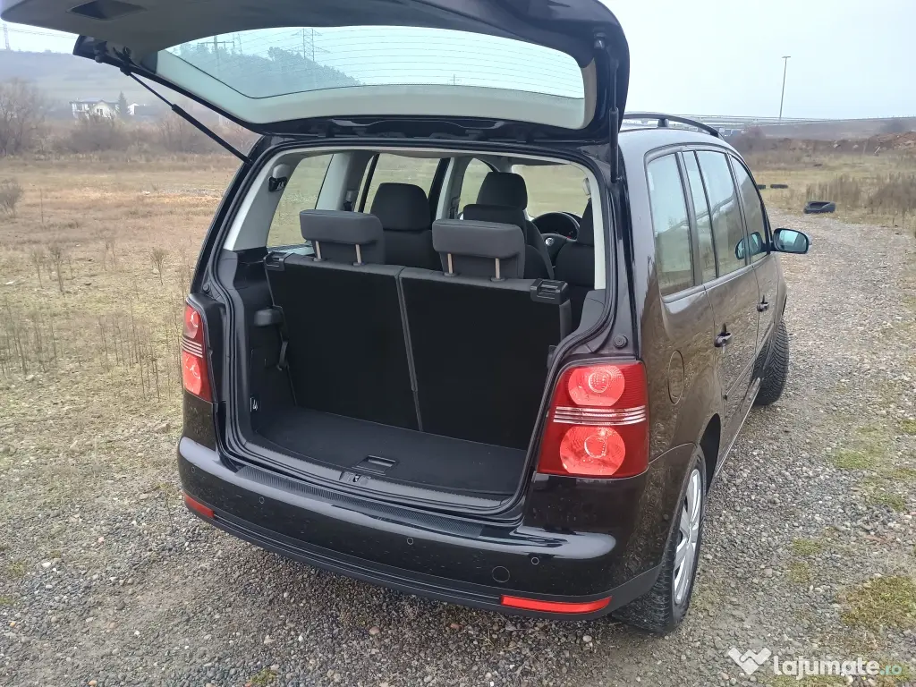 touran 1.9. 7 locuri.an 2009