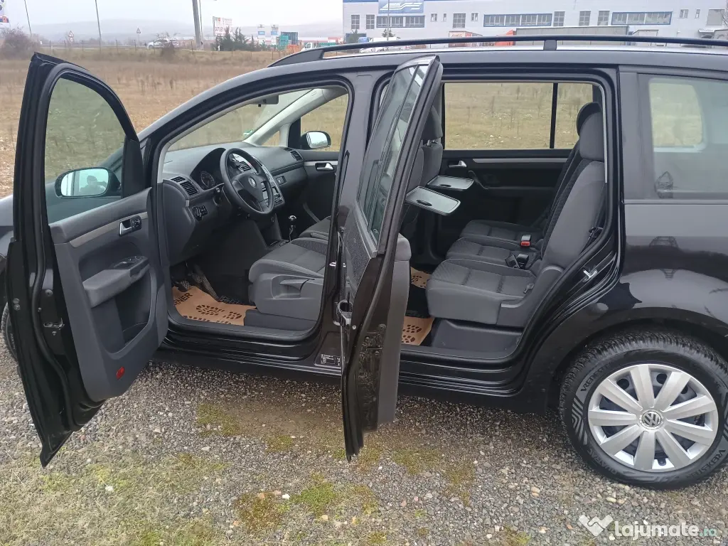 touran 1.9. 7 locuri.an 2009