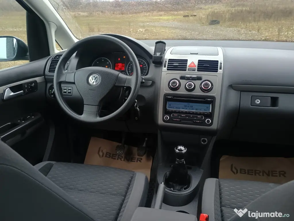 touran 1.9. 7 locuri.an 2009