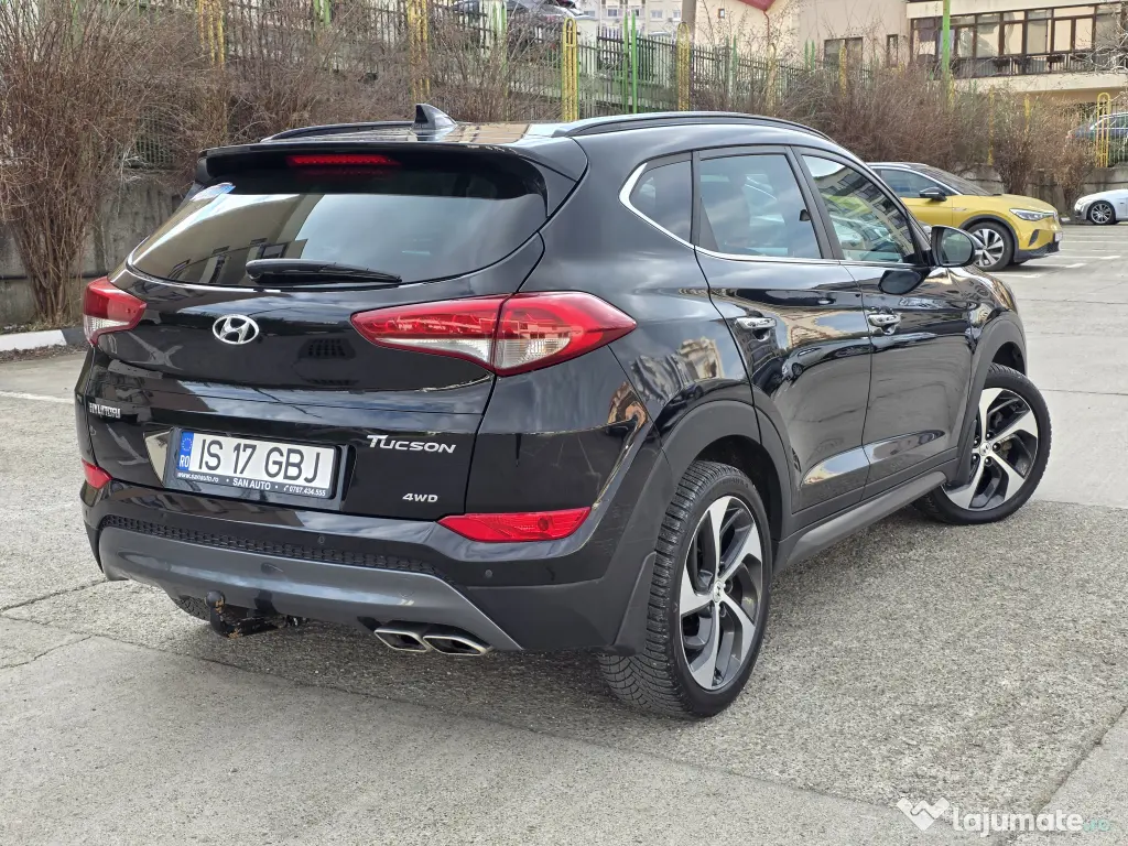 Hyundai Tucson 4x4 2017 in rate fara avans 