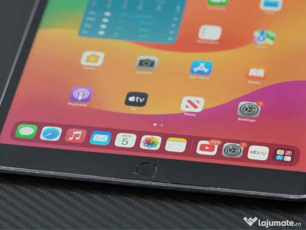 iPad Pro (1st Gen) 10.5” (2017) Wifi + Celullar