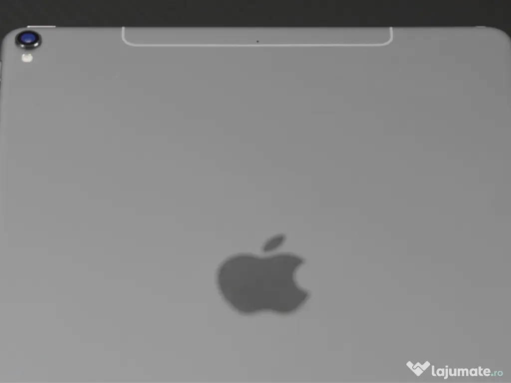 iPad Pro (1st Gen) 10.5” (2017) Wifi + Celullar