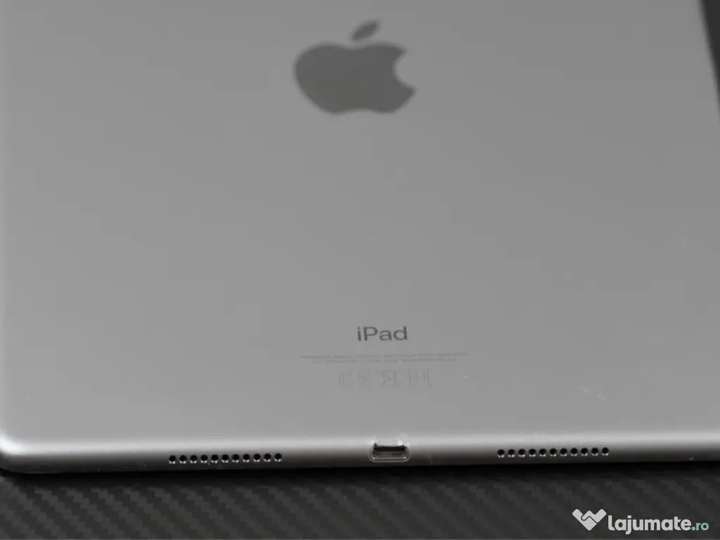 iPad Pro (1st Gen) 10.5” (2017) Wifi + Celullar